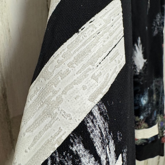 OFF-WHITE - Picture 9 of 16